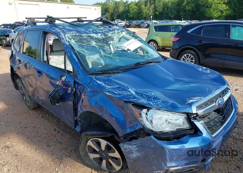 2017 Subaru Forester 2.5I Premium из США, поврежденный, VIN JF2SJAEC7HH463847